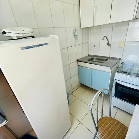 Apartamento Inteiros, Ar Condicionado, A 2 Minutos Da Praia Salvador Exterior photo