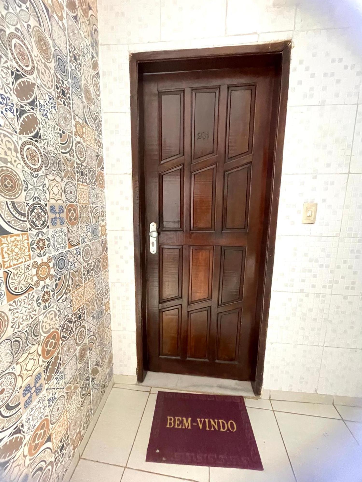 Inteiros, Ar Condicionado, A 2 Minutos Da Apartment *